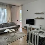 Orkidea Apartamento *