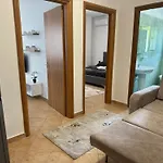 Lägenhet Orkidea Golem (Tirana)