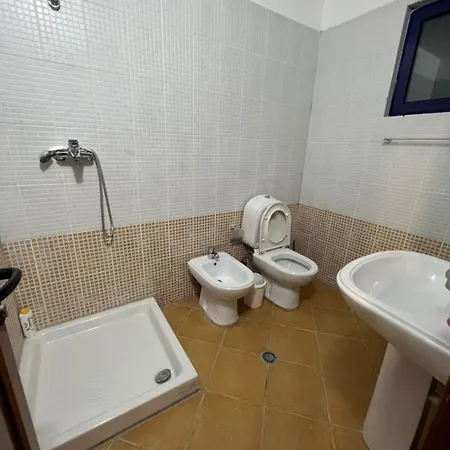 Orkidea Apartment *