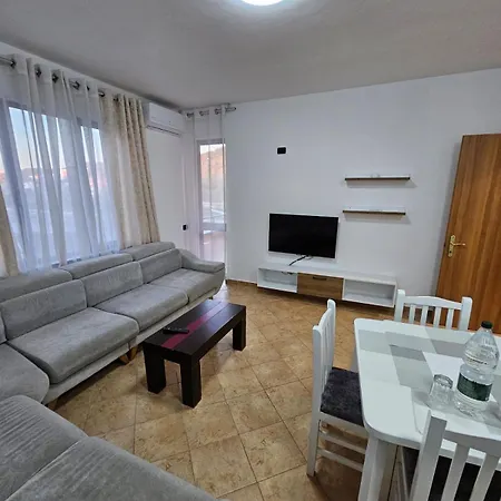 Apartment Orkidea *