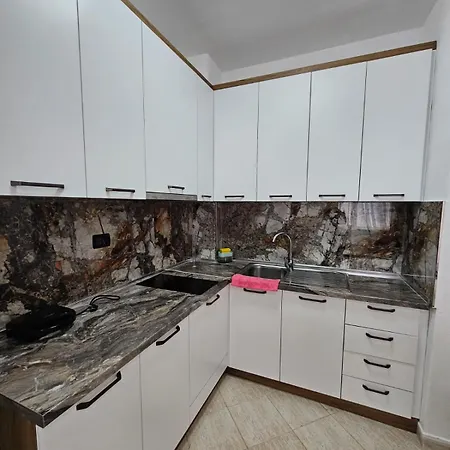 Apartment Orkidea *