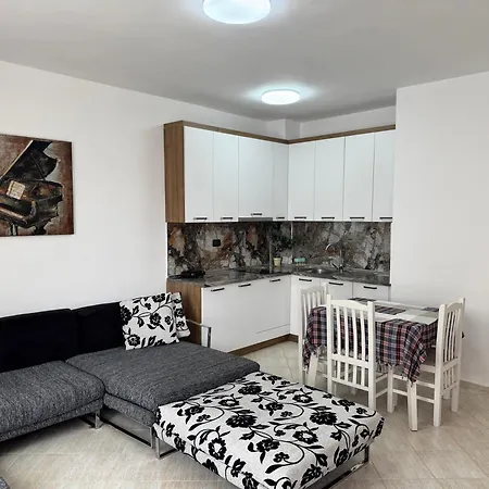 Orkidea Apartment Golem (Tirana)