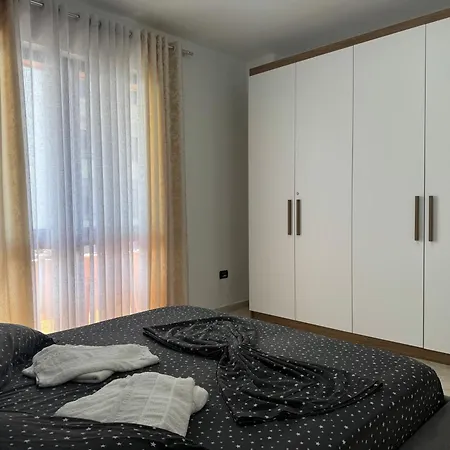 Orkidea Golem (Tirana)