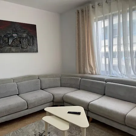 Orkidea Golem (Tirana)