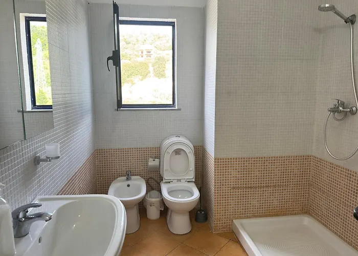 Orkidea Apartment Golem (Tirana)